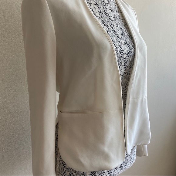 LOFT 82 Cream Blazer Sz Small - Picture 3 of 6